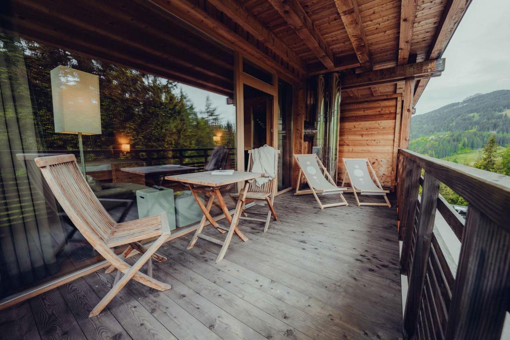 Holzhotel Forsthofalm Леоганг Экстерьер фото