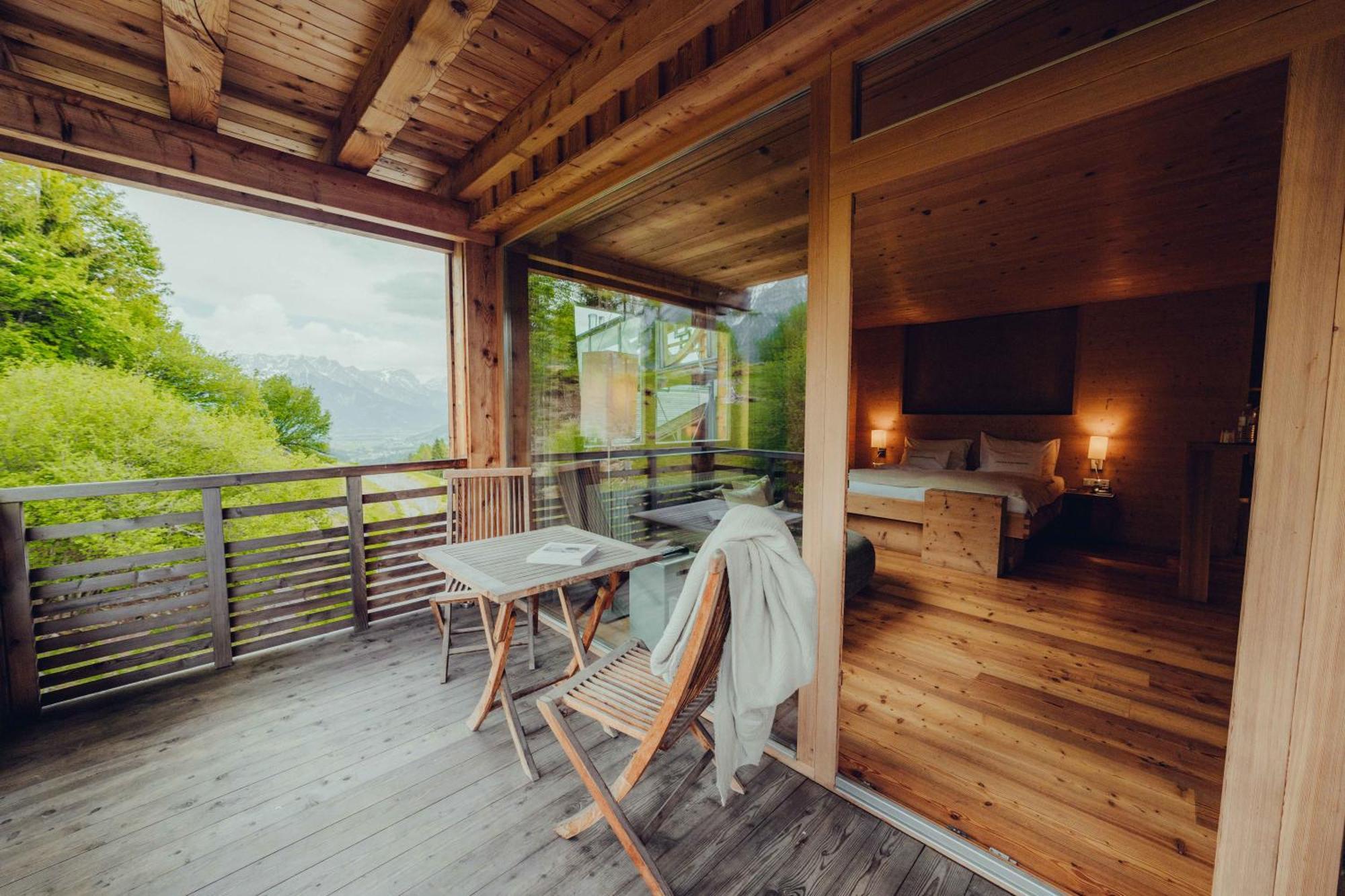 Holzhotel Forsthofalm Леоганг Экстерьер фото