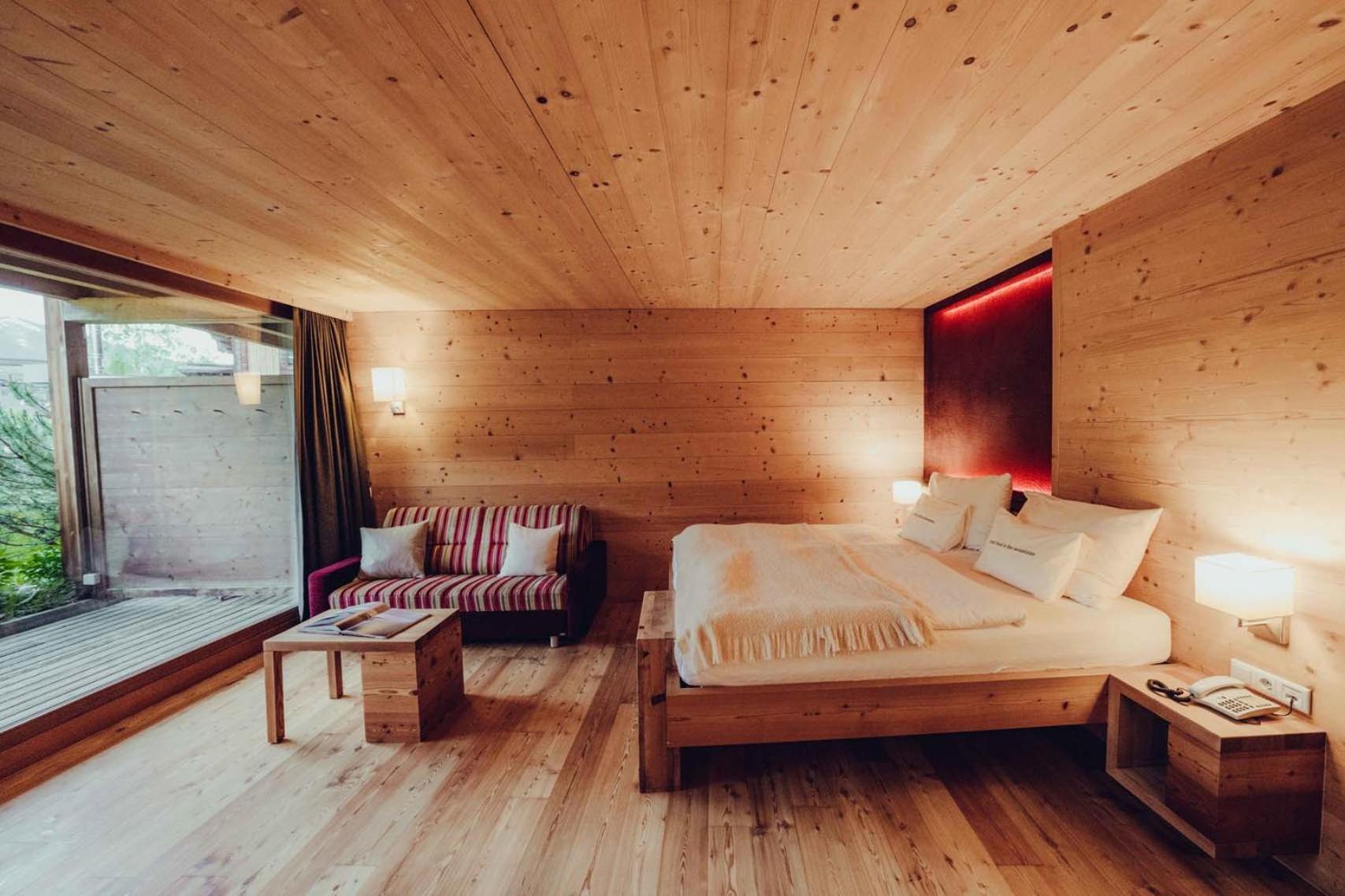 Holzhotel Forsthofalm Леоганг Экстерьер фото